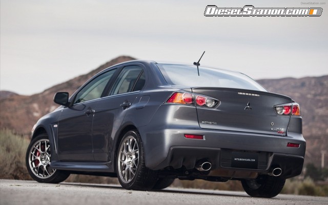 Mitsubishi Lancer Evolution MR Touring 2010 Widescreen Picture #13 Mitsubishi Lancer Evolution MR Touring 2010 Widescreen Picture #13