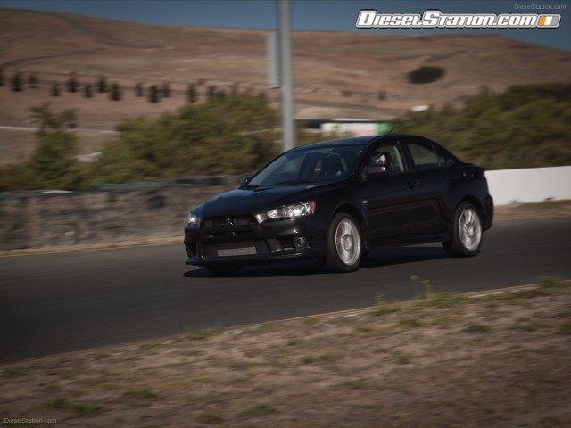 Mitsubishi Lancer Evolution SE 2010 Picture #17 Mitsubishi Lancer Evolution SE 2010 Picture #17
