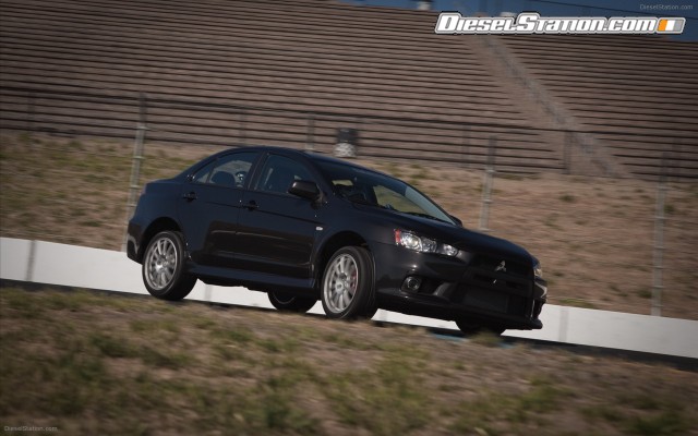 Mitsubishi Lancer Evolution SE 2010 Widescreen Picture #2 Mitsubishi Lancer Evolution SE 2010 Widescreen Picture #2