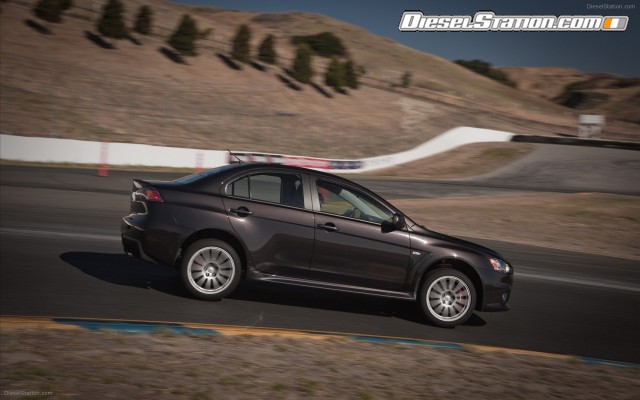 Mitsubishi Lancer Evolution SE 2010 Widescreen Picture #5 Mitsubishi Lancer Evolution SE 2010 Widescreen Picture #5