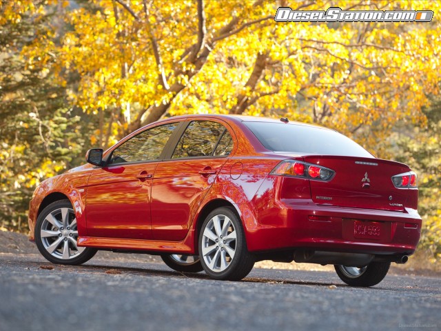 Mitsubishi Lancer GT 2013 Picture #18 Mitsubishi Lancer GT 2013 Picture #18