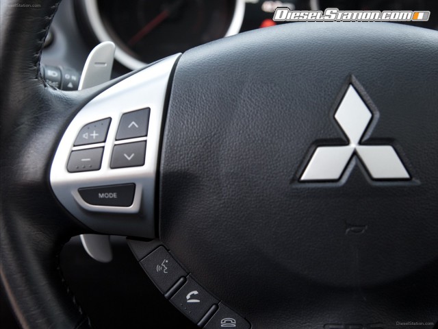 Mitsubishi Lancer GT 2013 Picture #45 Mitsubishi Lancer GT 2013 Picture #45