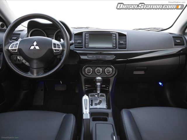 Mitsubishi Lancer GT Touring 2012 Picture #2 Mitsubishi Lancer GT Touring 2012 Picture #2