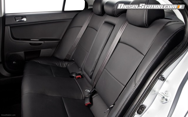 Mitsubishi Lancer GTS 2011 Widescreen Picture #4 Mitsubishi Lancer GTS 2011 Widescreen Picture #4