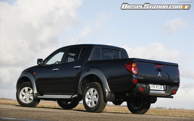Mitsubishi New L200 Long Bed Widescreen Picture #4 Mitsubishi New L200 Long Bed Widescreen Picture #4