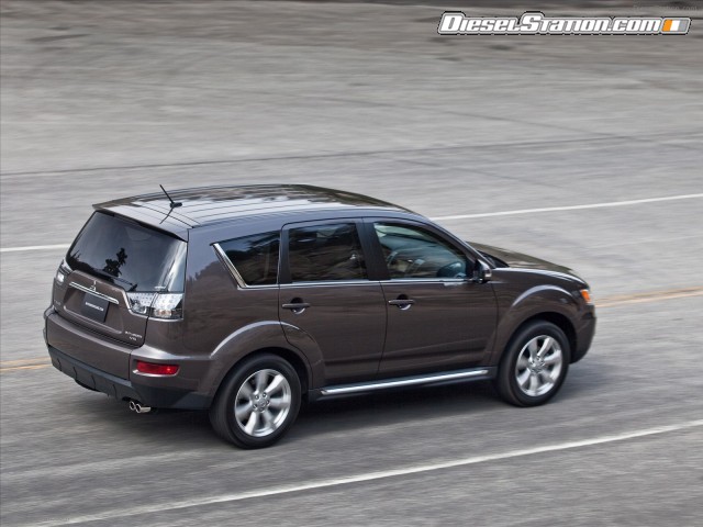 Mitsubishi Outlander GT 2010 Picture #16 Mitsubishi Outlander GT 2010 Picture #16