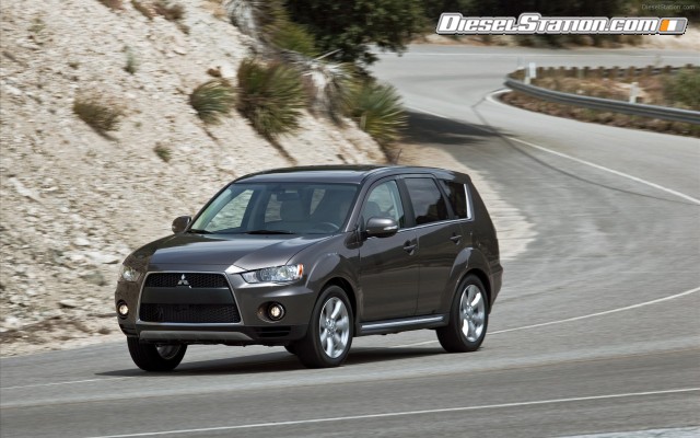 Mitsubishi Outlander GT 2010 Widescreen Picture #13 Mitsubishi Outlander GT 2010 Widescreen Picture #13