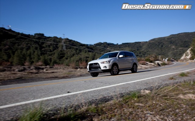 Mitsubishi Outlander GT 2010 Widescreen Picture #11 Mitsubishi Outlander GT 2010 Widescreen Picture #11