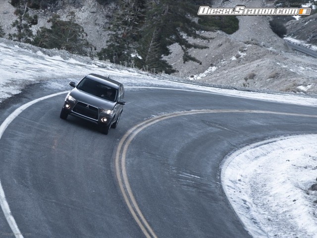 Mitsubishi Outlander GT 2011 Picture #1 Mitsubishi Outlander GT 2011 Picture #1