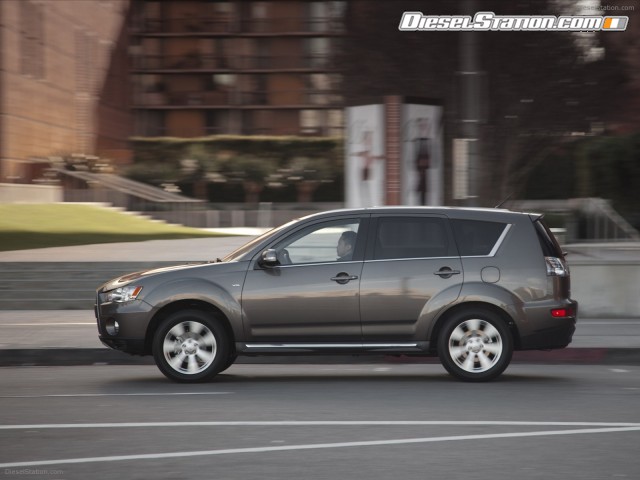 Mitsubishi Outlander GT 2011 Picture #5 Mitsubishi Outlander GT 2011 Picture #5
