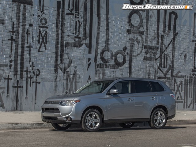 Mitsubishi Outlander GT 2014 Picture #24 Mitsubishi Outlander GT 2014 Picture #24