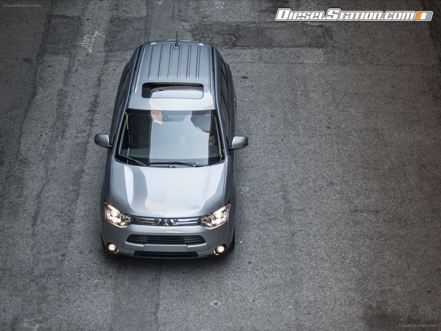 Mitsubishi Outlander GT 2014 Picture #29 Mitsubishi Outlander GT 2014 Picture #29
