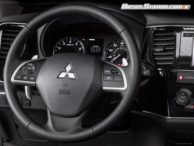 Mitsubishi Outlander GT 2014 Picture #46 Mitsubishi Outlander GT 2014 Picture #46