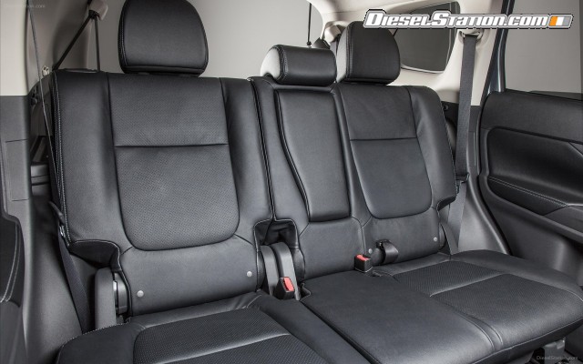 Mitsubishi Outlander GT 2014 Widescreen Picture #51 Mitsubishi Outlander GT 2014 Widescreen Picture #51