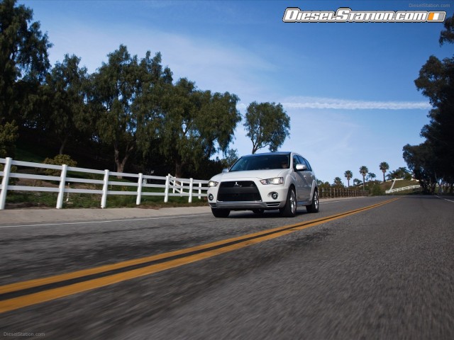 Mitsubishi Outlander GT Prototype Picture #3 Mitsubishi Outlander GT Prototype Picture #3