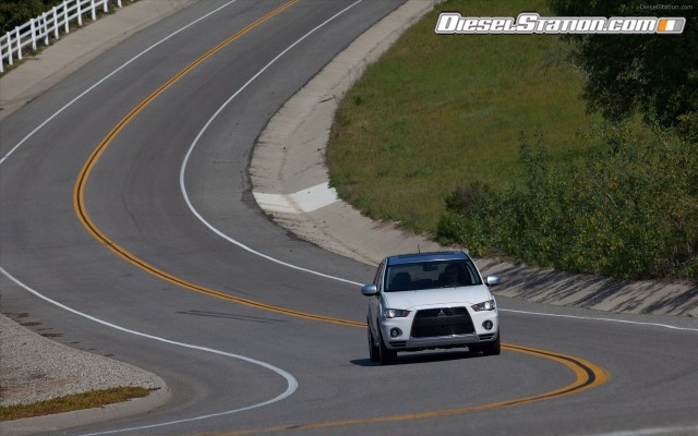 Mitsubishi Outlander GT Prototype Widescreen Picture #16 Mitsubishi Outlander GT Prototype Widescreen Picture #16