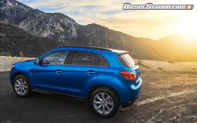 Mitsubishi Outlander Sport SE 2015 Widescreen Picture #3 Mitsubishi Outlander Sport SE 2015 Widescreen Picture #3