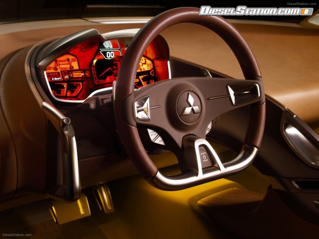 Mitsubishi RA Concept Picture #34 Mitsubishi RA Concept Picture #34