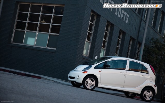 Mitsubishi i MiEV American version 2012 Widescreen Picture #23 Mitsubishi i MiEV American version 2012 Widescreen Picture #23