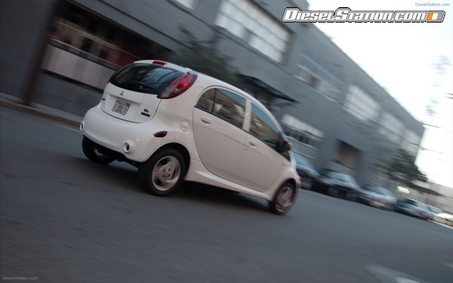 Mitsubishi i MiEV American version 2012 Widescreen Picture #29 Mitsubishi i MiEV American version 2012 Widescreen Picture #29