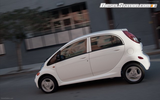 Mitsubishi i MiEV American version 2012 Widescreen Picture #45 Mitsubishi i MiEV American version 2012 Widescreen Picture #45