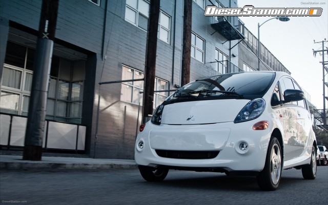 Mitsubishi i MiEV American version 2012 Widescreen Picture #21 Mitsubishi i MiEV American version 2012 Widescreen Picture #21