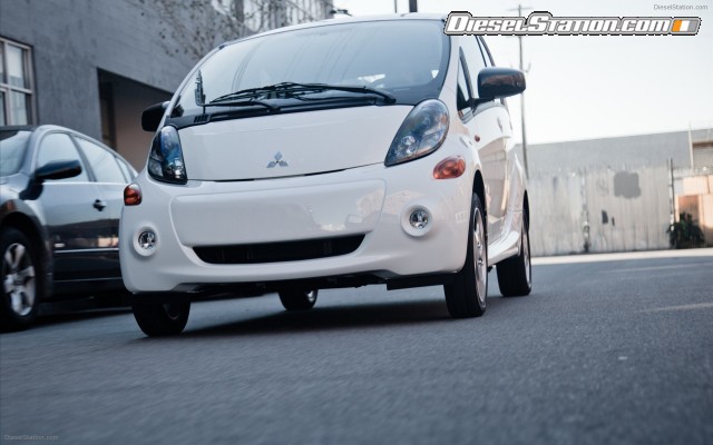 Mitsubishi i MiEV American version 2012 Widescreen Picture #14 Mitsubishi i MiEV American version 2012 Widescreen Picture #14