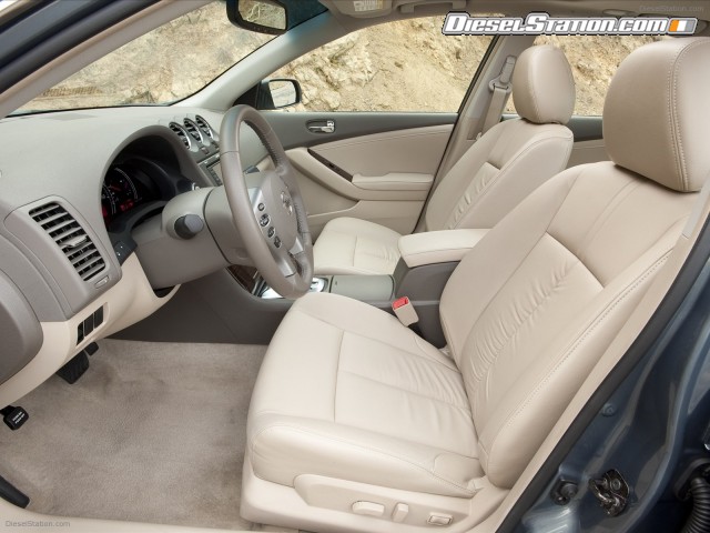 Nissan Altima Coupe 2012 Picture #1 Nissan Altima Coupe 2012 Picture #1