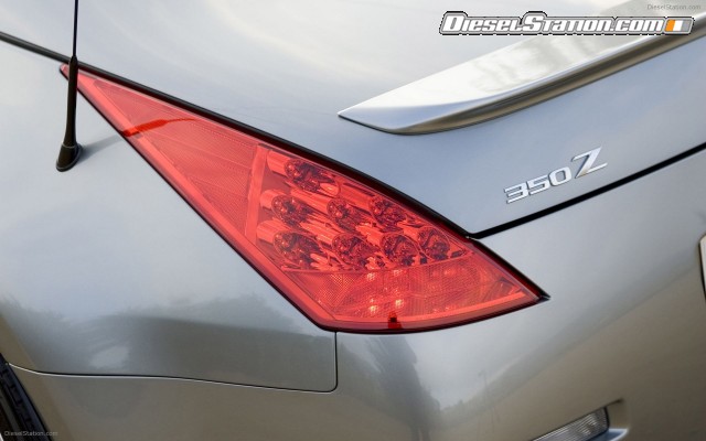 Nissan 350Z Coupe 2008 Widescreen Picture #1 Nissan 350Z Coupe 2008 Widescreen Picture #1