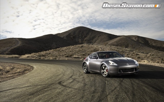 Nissan 370Z 40th Anniversary Edition Widescreen Picture #4 Nissan 370Z 40th Anniversary Edition Widescreen Picture #4