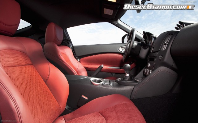 Nissan 370Z 40th Anniversary Edition Widescreen Picture #28 Nissan 370Z 40th Anniversary Edition Widescreen Picture #28