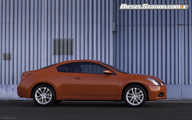 Nissan Altima Coupe 2012 Widescreen Picture #4 Nissan Altima Coupe 2012 Widescreen Picture #4