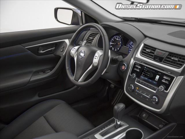 Nissan Altima SR 2016 Picture #30 Nissan Altima SR 2016 Picture #30