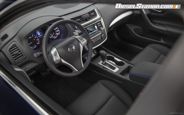 Nissan Altima SR 2016 Widescreen Picture #11 Nissan Altima SR 2016 Widescreen Picture #11