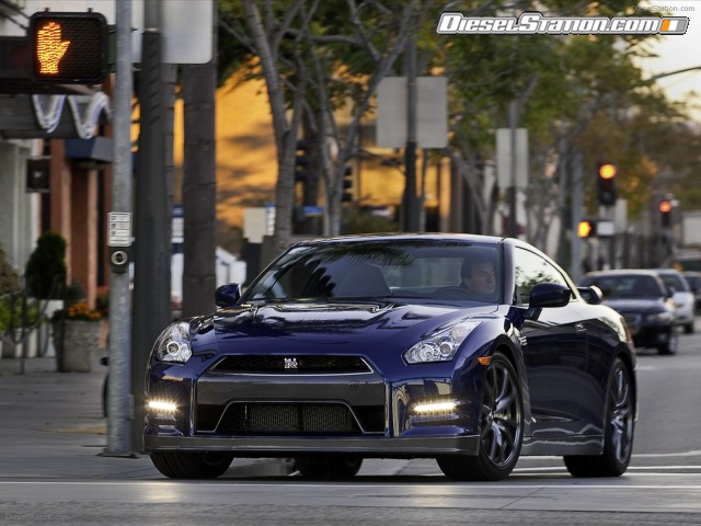 Nissan GT R 2012 Picture #96 Nissan GT R 2012 Picture #96