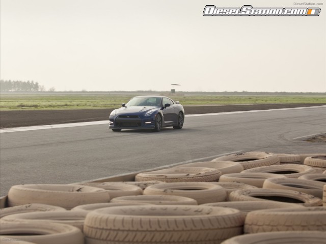 Nissan GT R 2012 Picture #33 Nissan GT R 2012 Picture #33