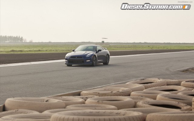 Nissan GT R 2012 Widescreen Picture #34 Nissan GT R 2012 Widescreen Picture #34