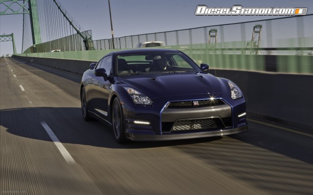 Nissan GT R 2012 Widescreen Picture #32 Nissan GT R 2012 Widescreen Picture #32