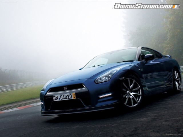 Nissan GT R 2013 Picture #2 Nissan GT R 2013 Picture #2