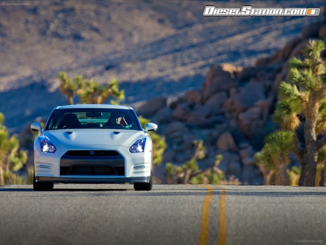 Nissan GT R 2014 Picture #43 Nissan GT R 2014 Picture #43