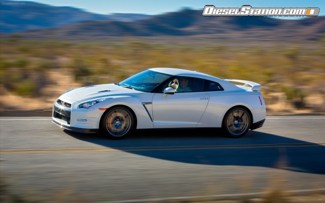 Nissan GT R 2014 Widescreen Picture #18 Nissan GT R 2014 Widescreen Picture #18