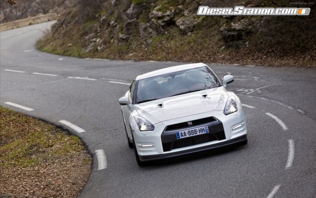 Nissan GT R Egoist 2011 images Widescreen Picture #17 Nissan GT R Egoist 2011 images Widescreen Picture #17