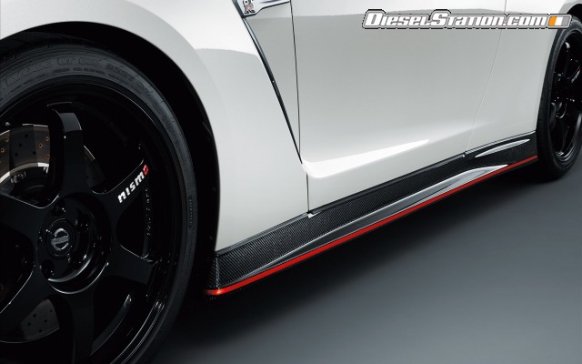 Nissan GT R Nismo 2015 Widescreen Picture #2 Nissan GT R Nismo 2015 Widescreen Picture #2