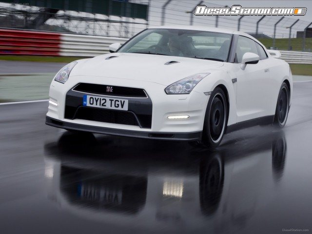 Nissan GT R Track Pack 2012 Picture #17 Nissan GT R Track Pack 2012 Picture #17