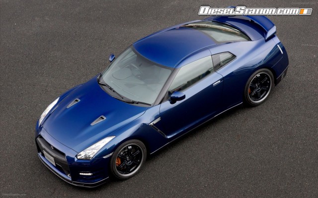 Nissan GT R Track Pack 2012 Widescreen Picture #4 Nissan GT R Track Pack 2012 Widescreen Picture #4