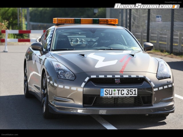Nissan GT R fire fighting car Picture #3 Nissan GT R fire fighting car Picture #3