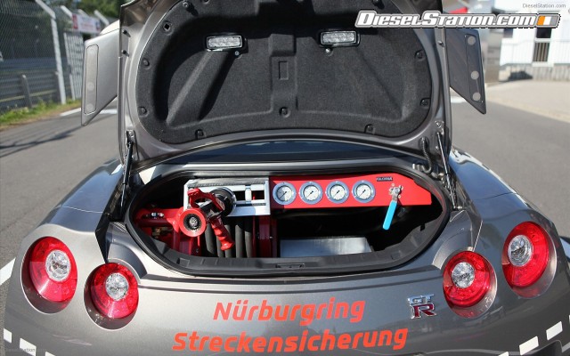 Nissan GT R fire fighting car Widescreen Picture #1 Nissan GT R fire fighting car Widescreen Picture #1