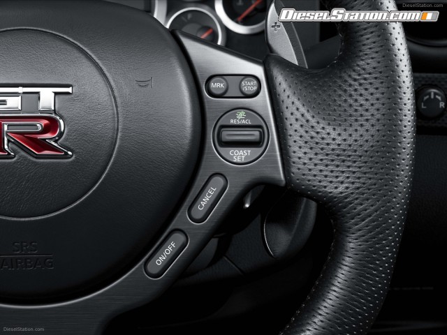 Nissan GTR SpecV Picture #2 Nissan GTR SpecV Picture #2