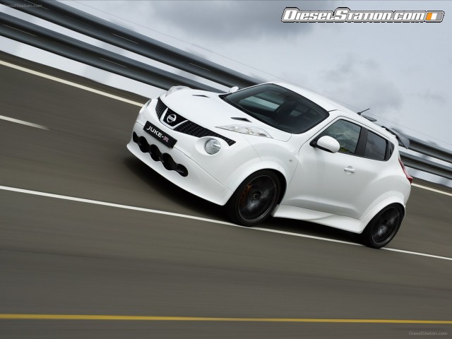 Nissan Juke R 2013 Picture #31 Nissan Juke R 2013 Picture #31