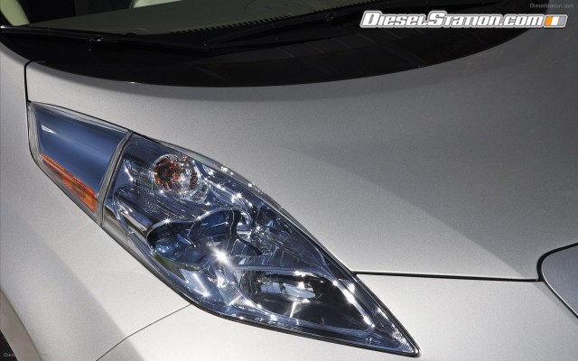 Nissan LEAF 2012 Widescreen Picture #40 Nissan LEAF 2012 Widescreen Picture #40